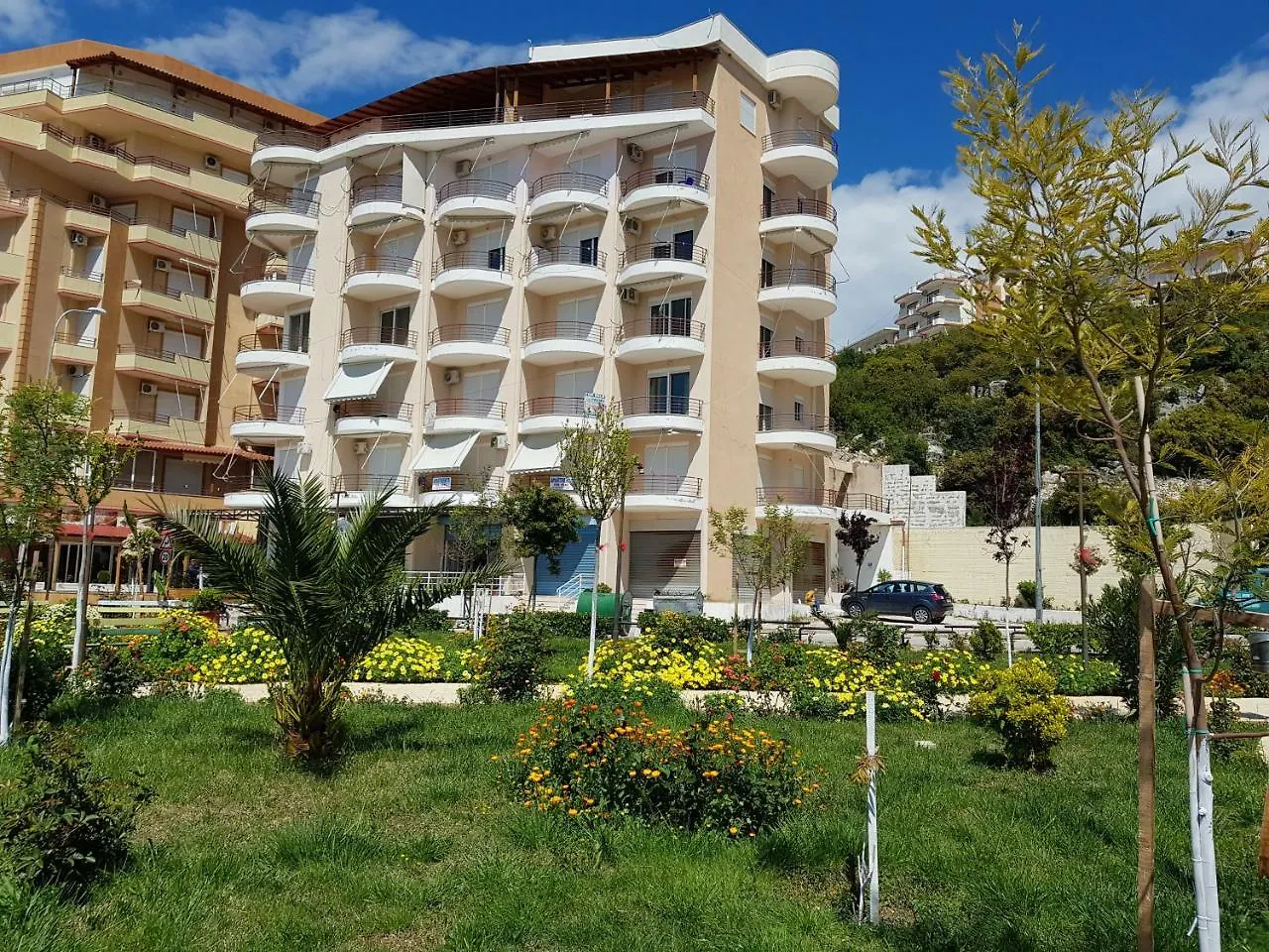 Apartment Of Beautiful Dreams Over The Sea Saranda
