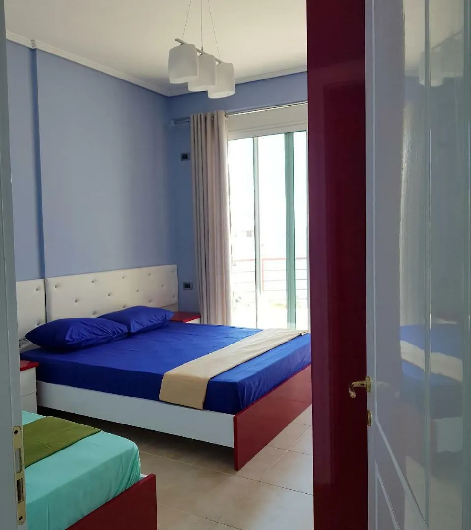 Apartment Of Beautiful Dreams Over The Sea Saranda