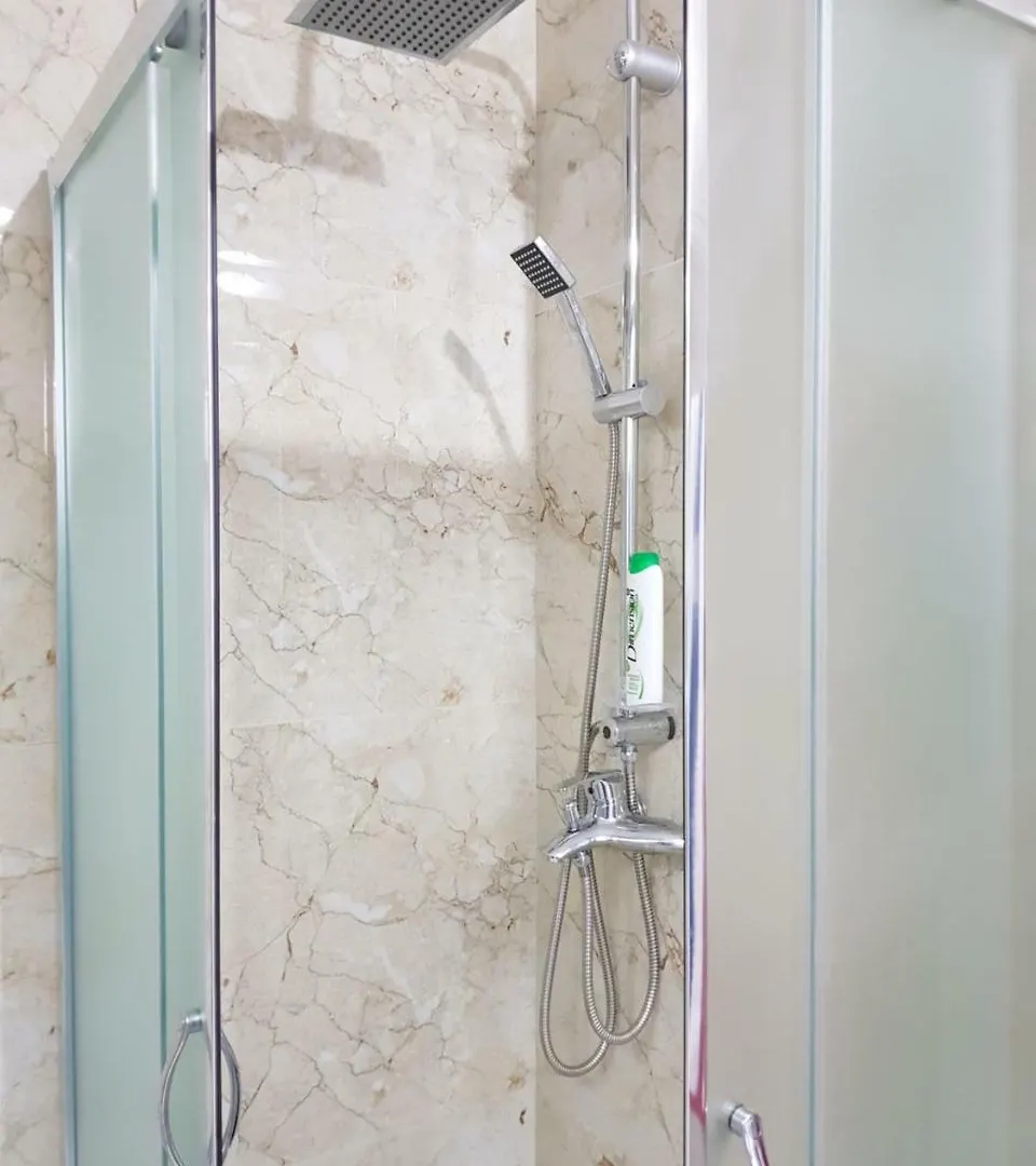 Apartment Of Beautiful Dreams Over The Sea Saranda 0*,